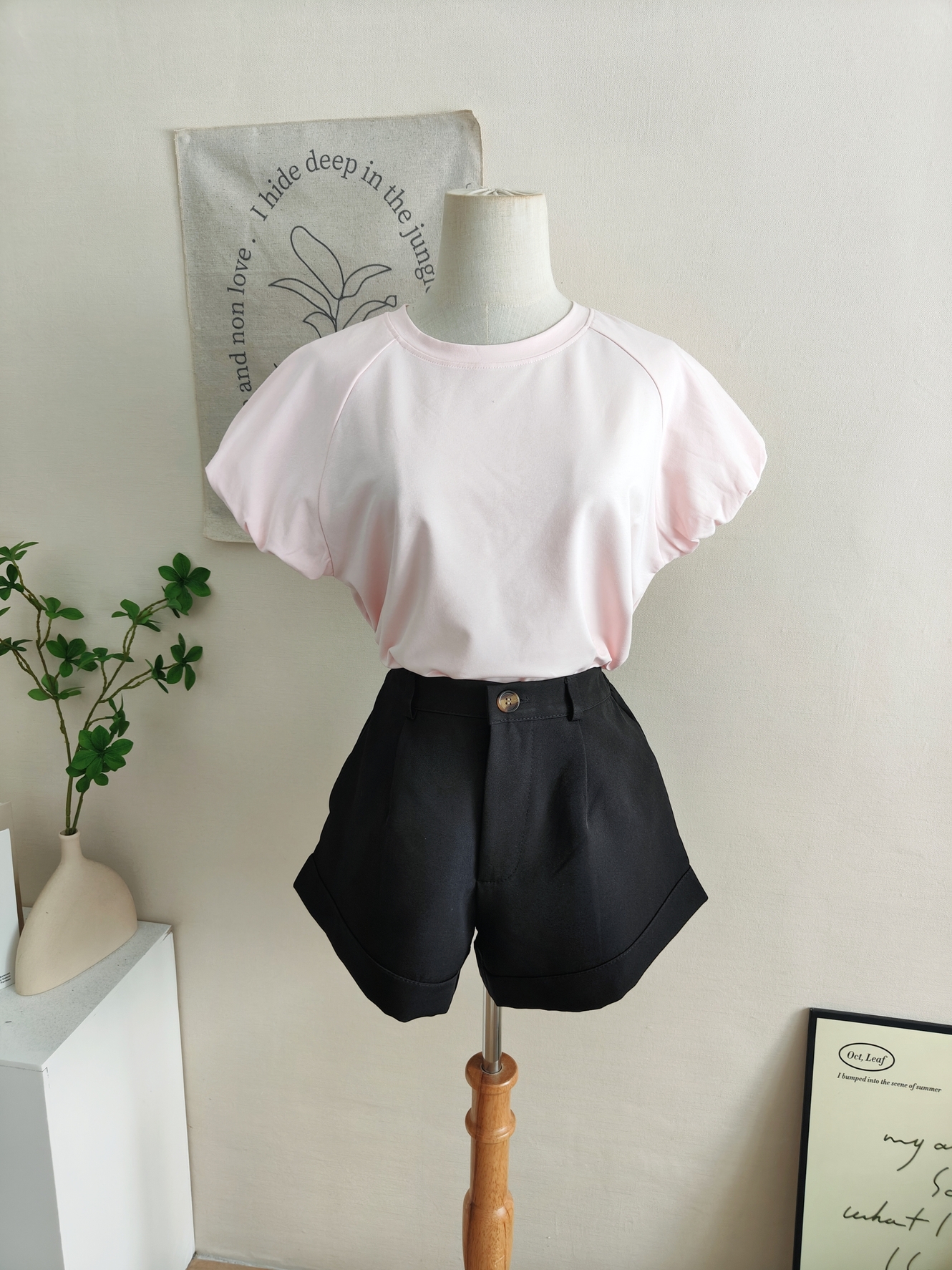 LINEA Slim Fit Curved Hem Shorts 显瘦微弧卷边短裤*8 Colors