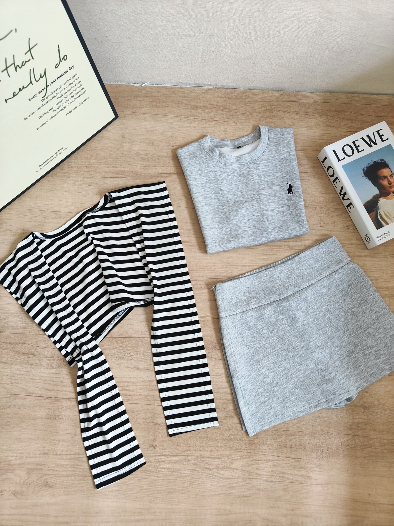 RINA Tee & Skort Set with Shoulder Wrap 简约百搭T恤+短款裤裙✦送条纹披肩*4 Colors