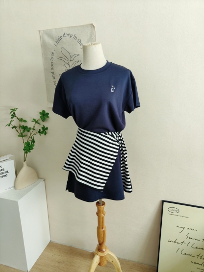 RINA Tee & Skort Set with Shoulder Wrap 简约百搭T恤+短款裤裙✦送条纹披肩*4 Colors
