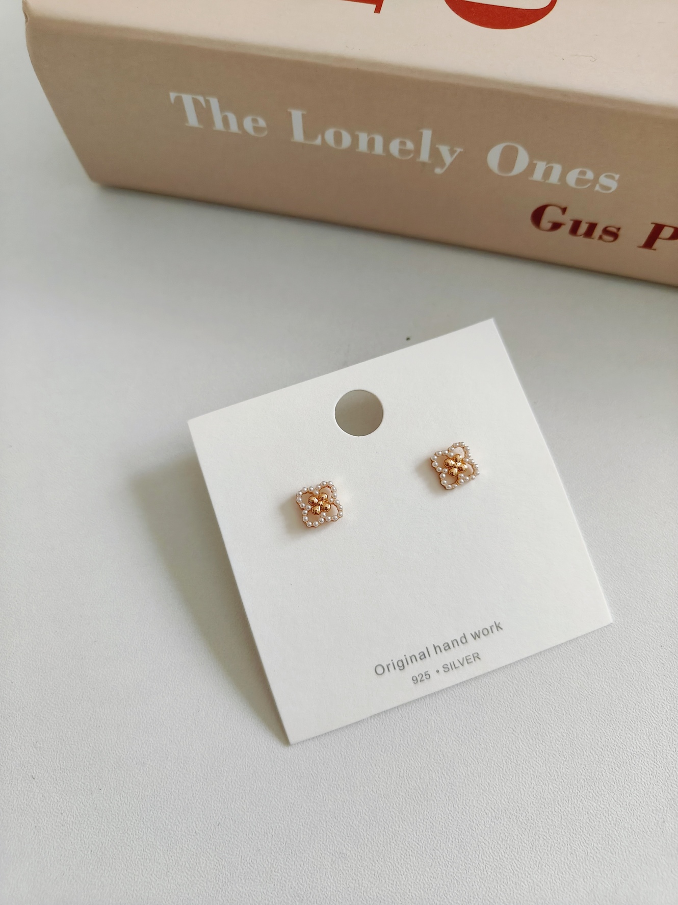 Four-Leaf Clover Earrings 四叶花耳环