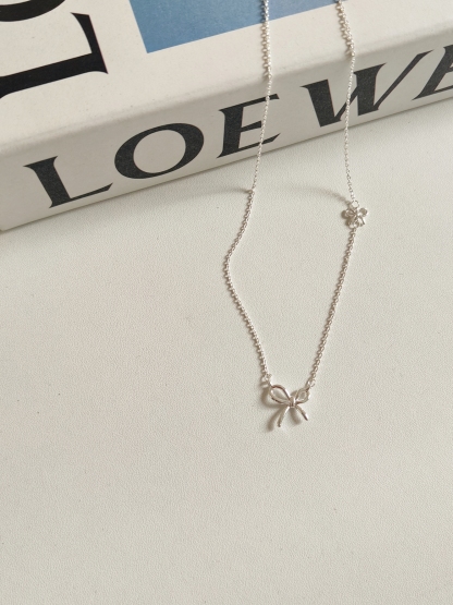 Minimal Bow Necklace 简约蝴蝶结项链