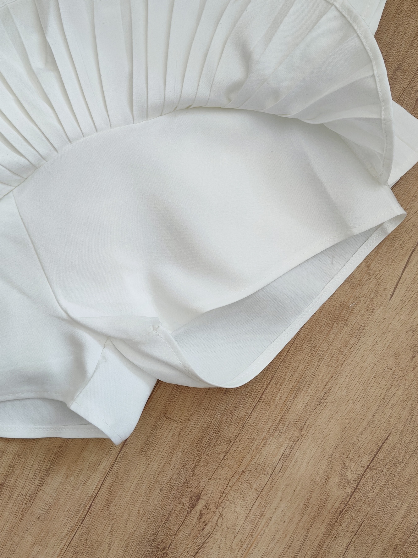 [套装] 刺绣中式上衣+百褶裙两件套 Chinese Knot Top & Pleated Skirt Set