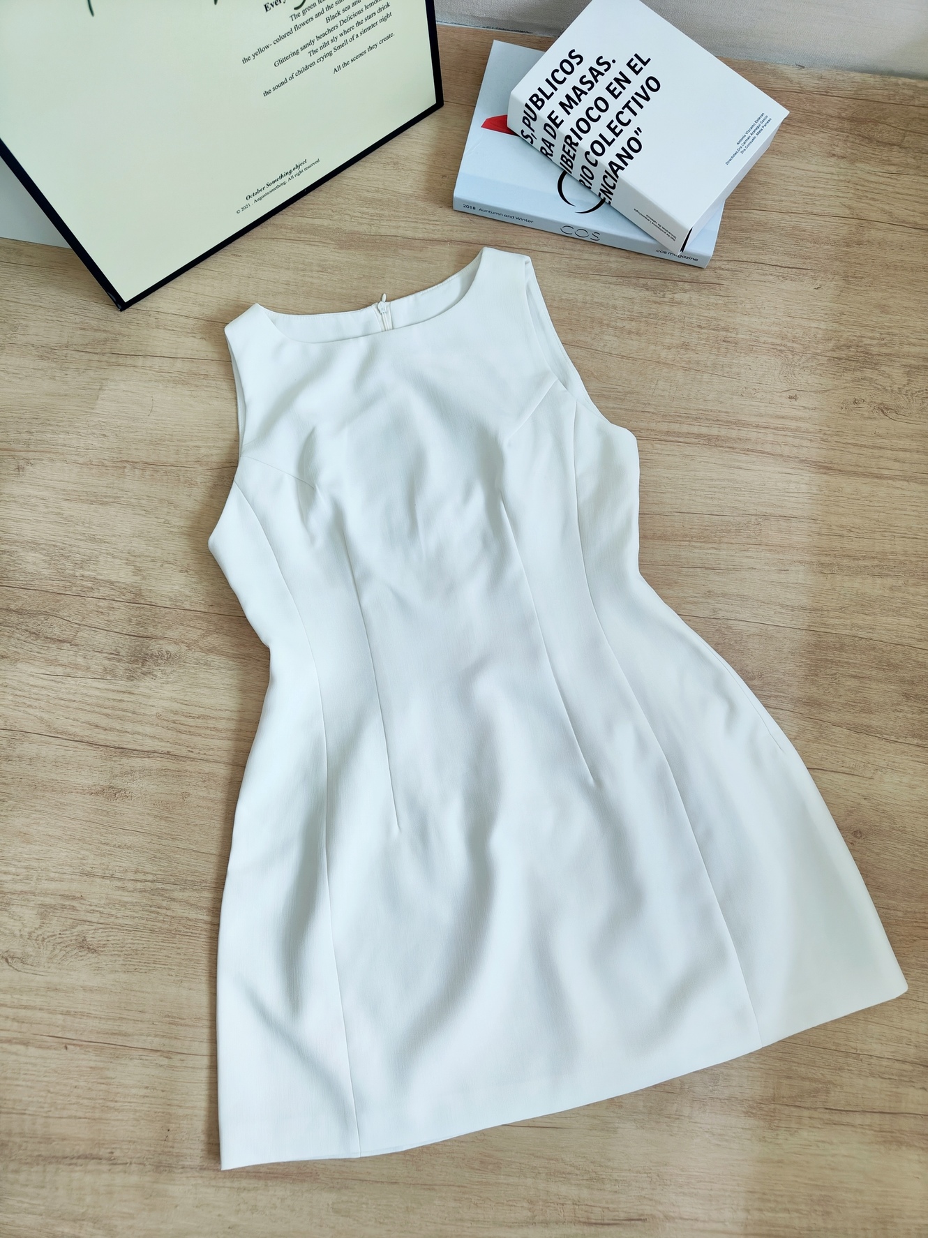Avenna Round Neck Waist Dress 纯色圆领收腰连身裙*7 Colors