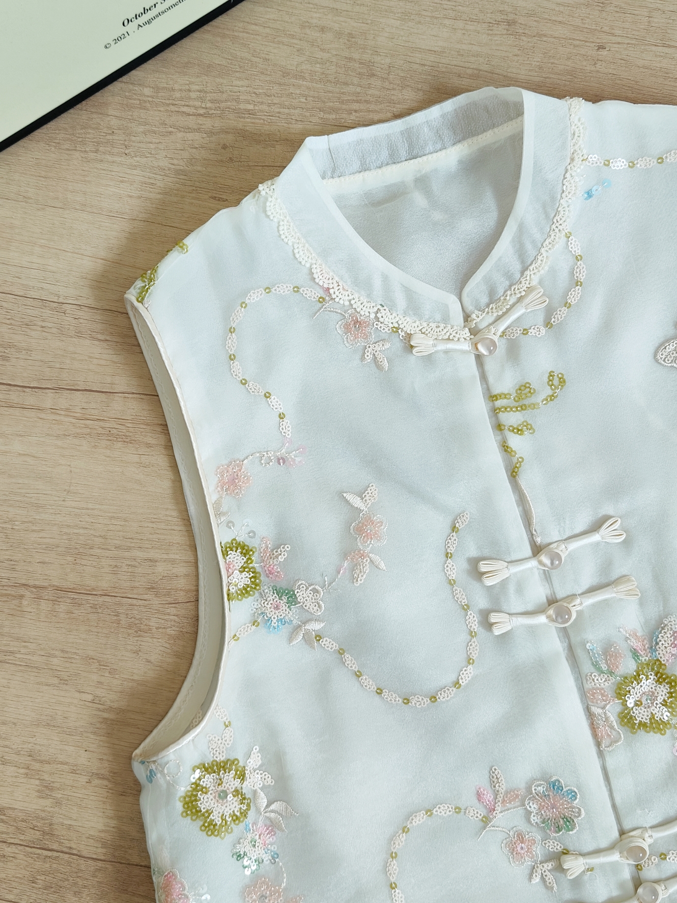Embroidered Mesh Vest 刺绣网纱马甲#0183 * 3 Colors