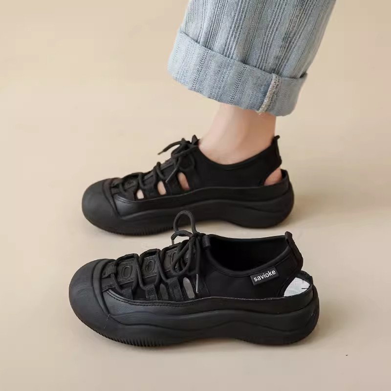 รองเท้ากลวงพื้นรองเท้าหนาสำหรับฤดูร้อน