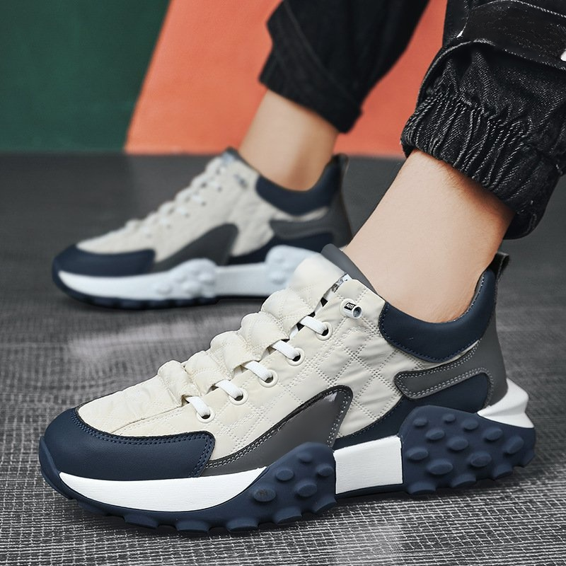 รองเท้าลำลองผ้าใบพื้นยางรุ่นฮิตของผู้ชาย