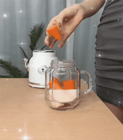 เครื่องปั่นน้ำผลไม้อัตโนมัติ มีแก้วน้ำ 2 แบบ