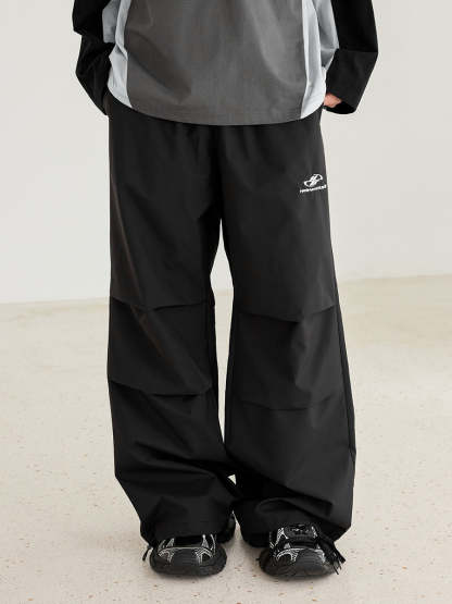 Pleated Loose Paratrooper Pants