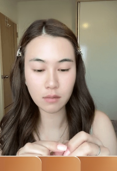 【สาวรวยต่างใช้กัน】ออยล์เซรั่มลดริ้วรอยระดับร้านเสริมสวย