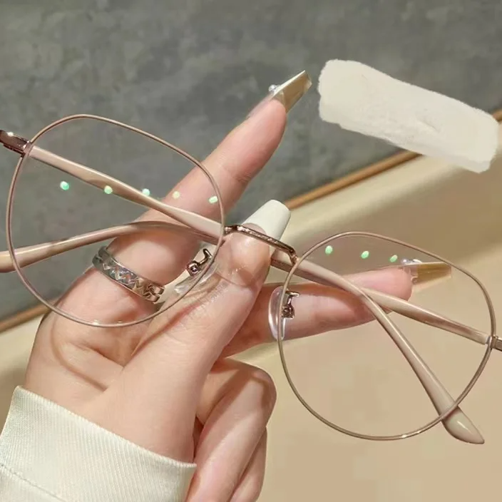 แว่นสายตายาวป้องกันแสงสีฟ้า กรอบโลหะ ดูอ่อนเยาว์
