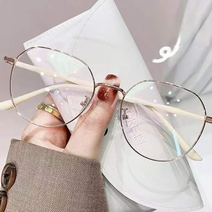 แว่นสายตายาวป้องกันแสงสีฟ้า กรอบโลหะ ดูอ่อนเยาว์