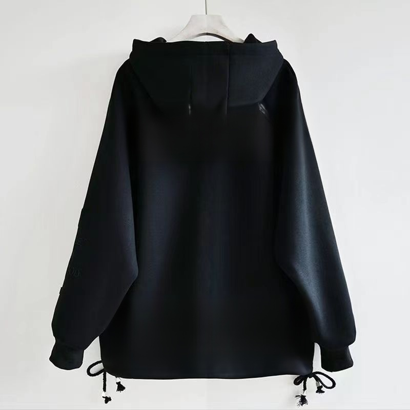 初春の裏起毛ロングパーカー