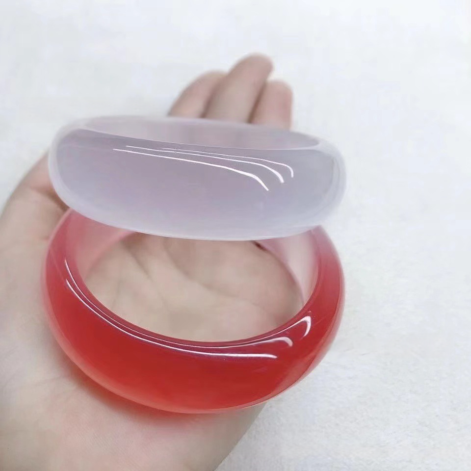 【傳家寶】血療變色玉鐲