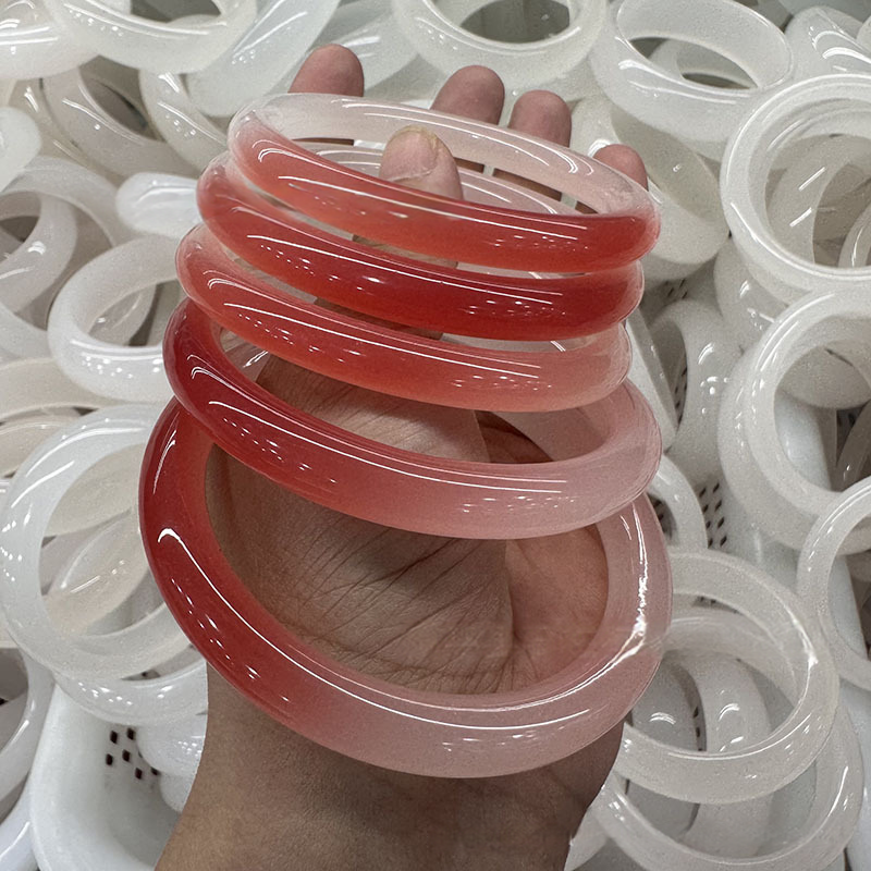 【傳家寶】血療變色玉鐲