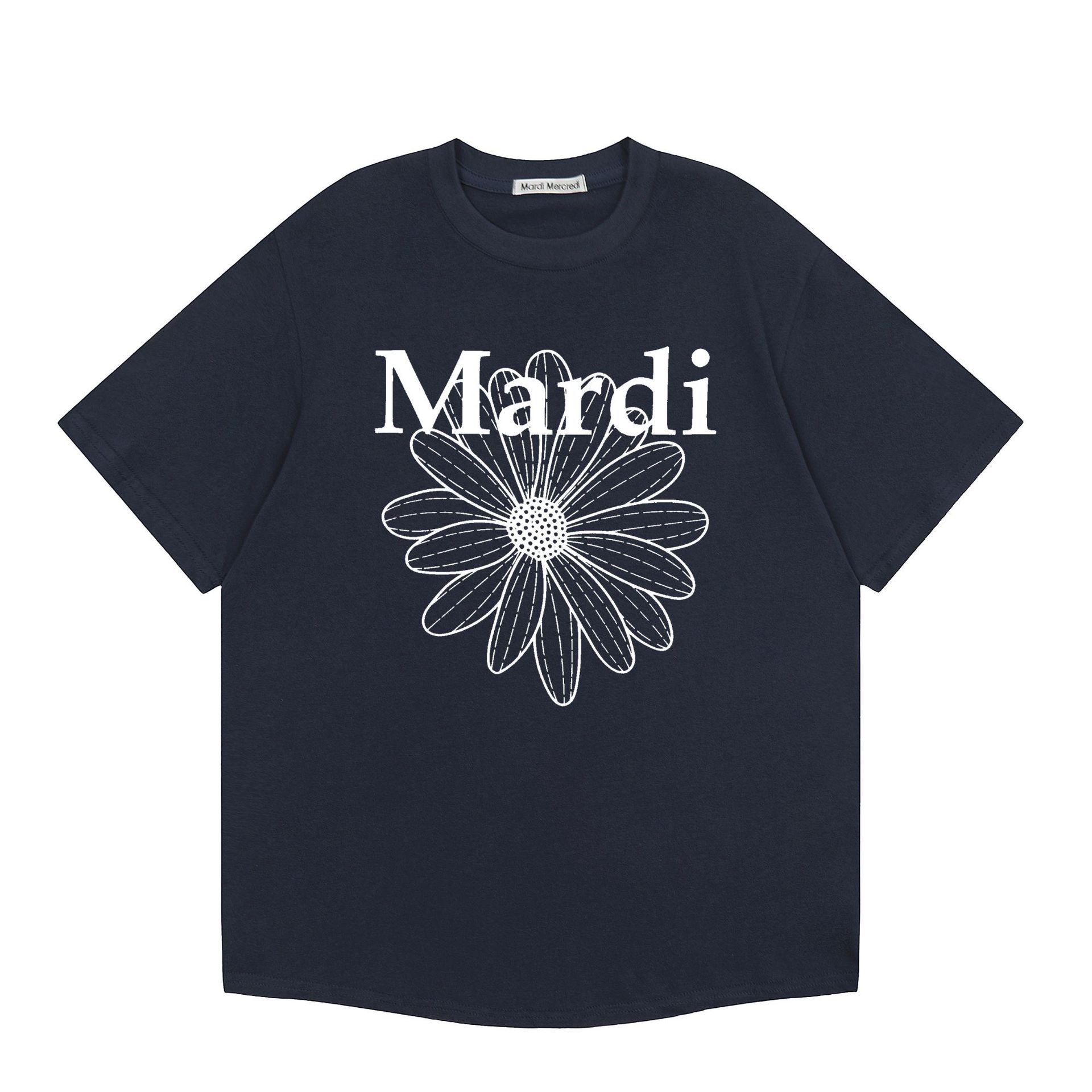 เสื้อพิมพ์ลายดอกเดซี่และดัชชุนด์