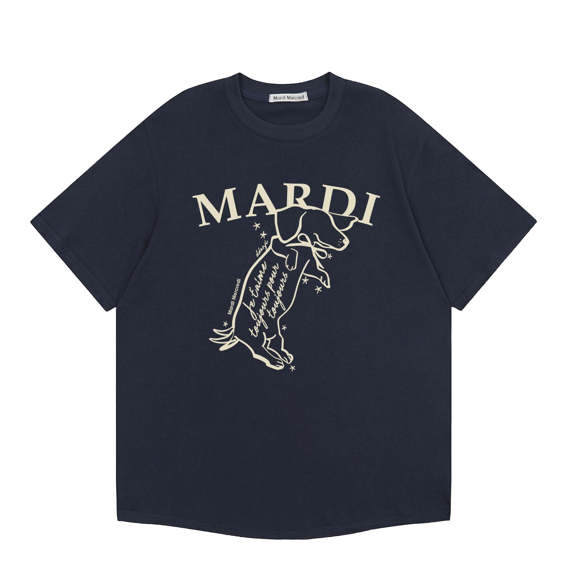 เสื้อพิมพ์ลายดอกเดซี่และดัชชุนด์