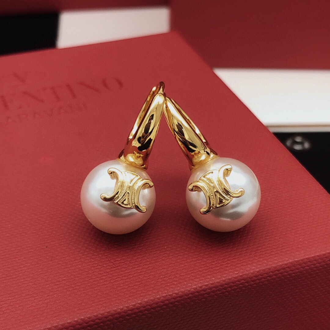 【最新モデルパールピアス】ZP真鍮製で一致しました