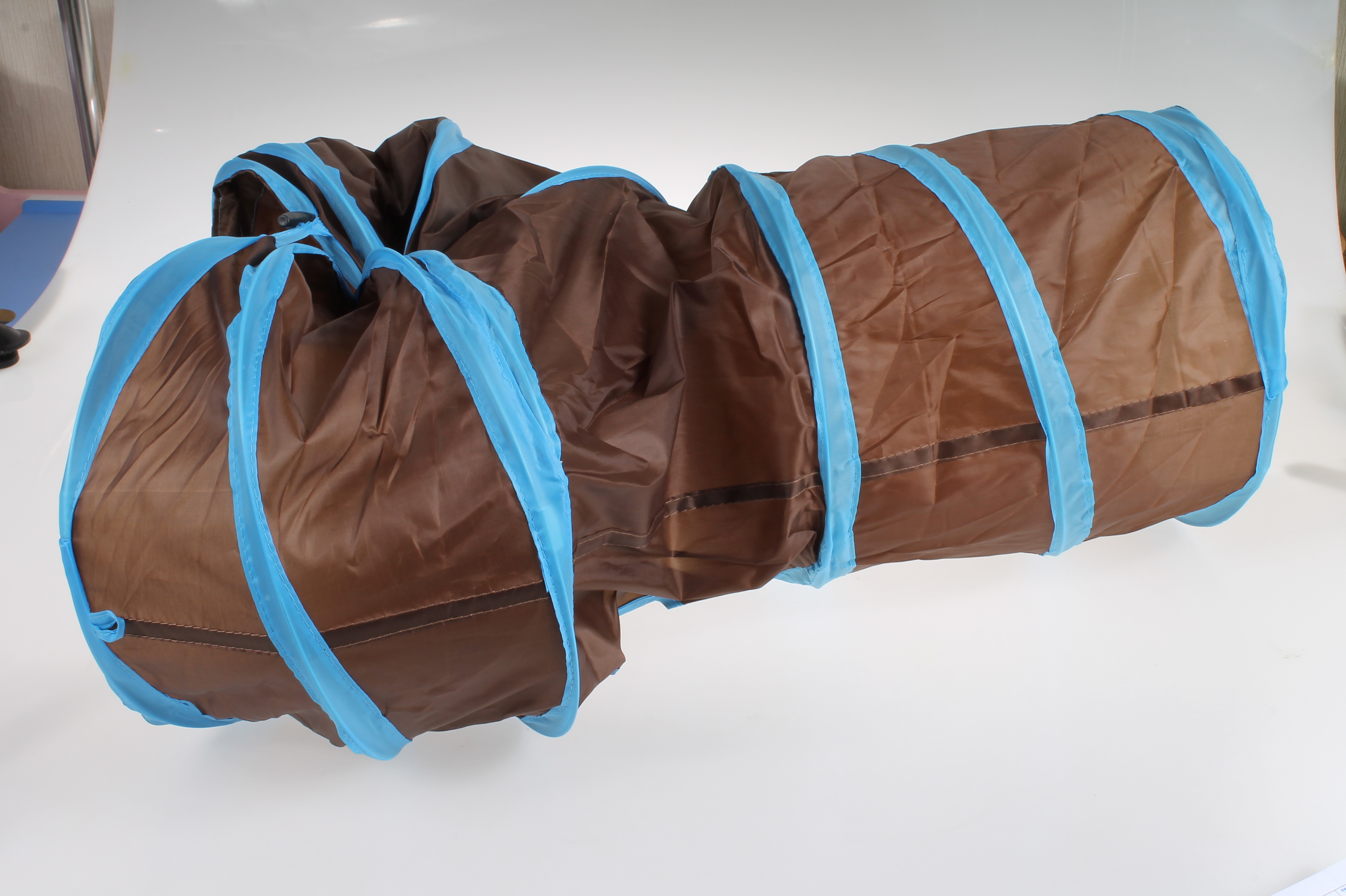 T型四孔貓隧道玩具