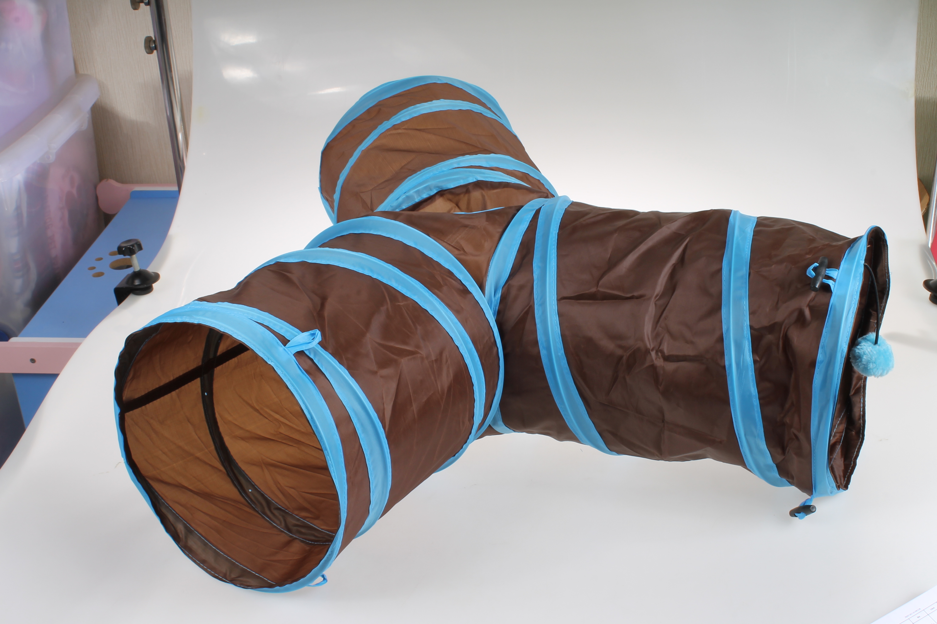 T型四孔貓隧道玩具