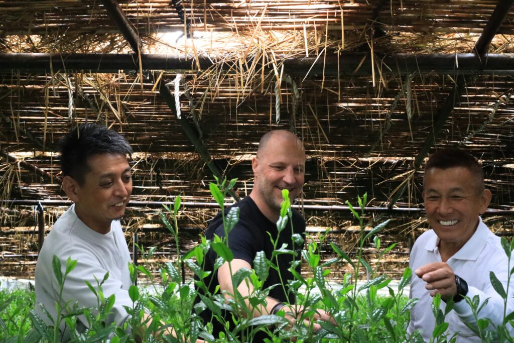 AVANTCHA Founder Markus in Japan with Matcha farmers in Uji - reliable matcha supplier
