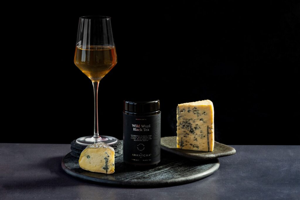 Wild Wuyi Black Tea Cold Brew paired with Blue Cheese