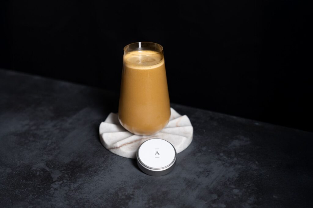 Organic Hojicha Banana Smoothie - top ten hojicha recipes 