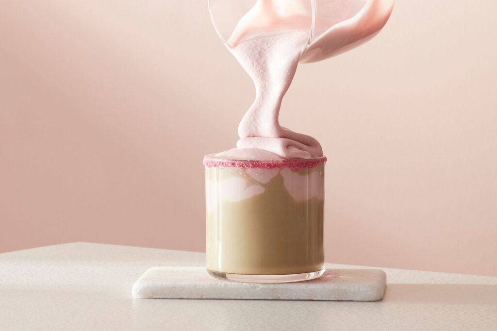 Strawberry Cold Foam Hojicha recipe