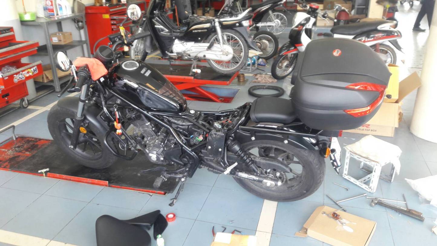 แร็คท้าย ตะแกรงท้าย HONDA REBEL 300 500