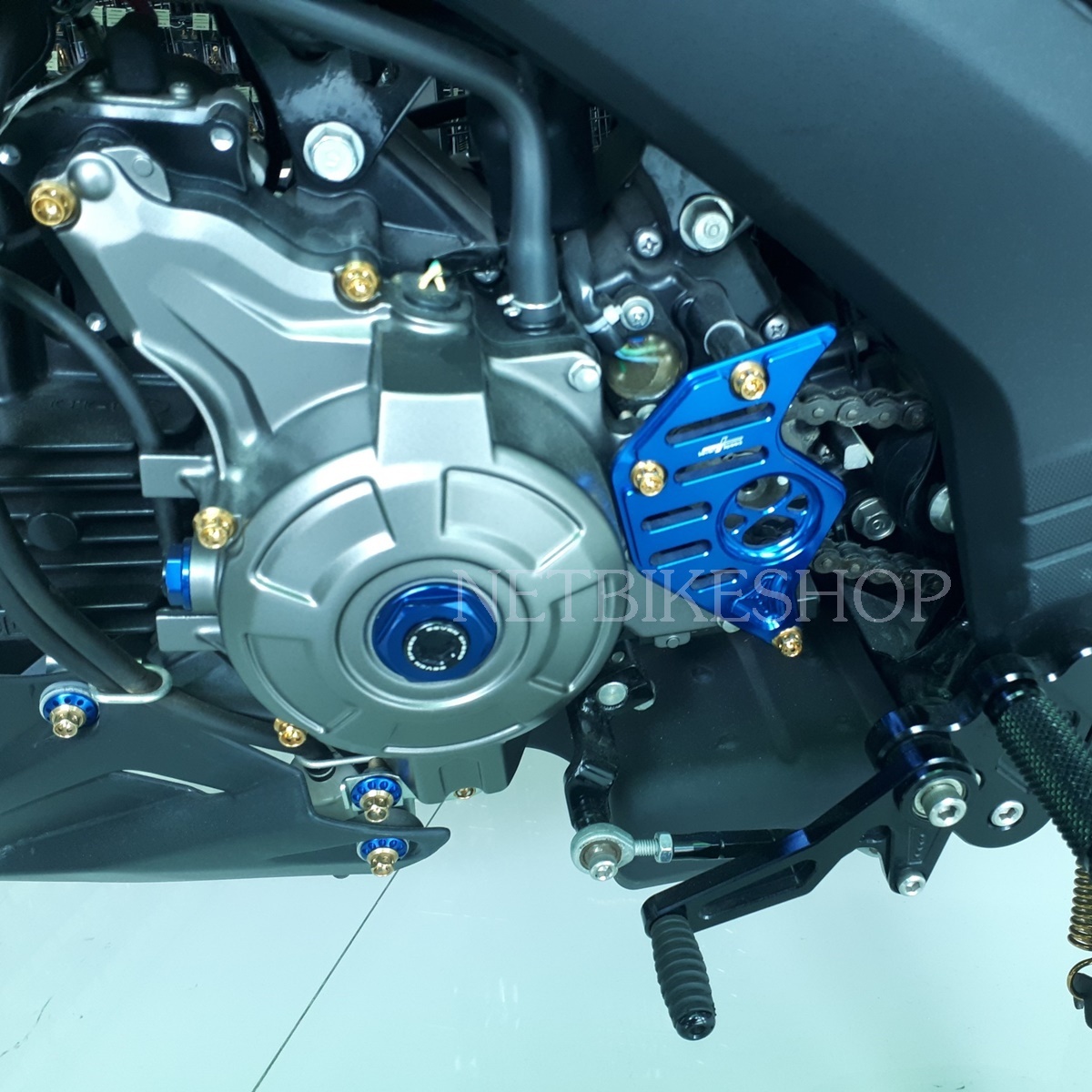 ฝาครอบสเตอร์หน้า SEVENSPEED Kawasaki Z125