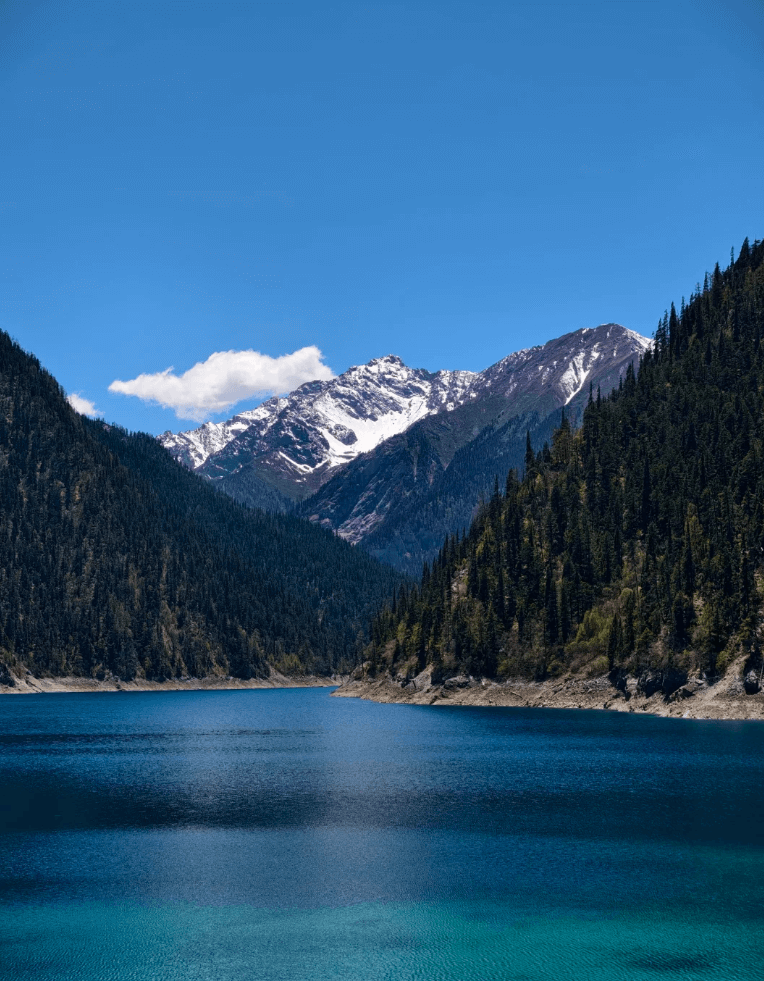 九寨溝・長海 ──九寨溝で最も壮大で神秘的な、山々に抱かれた&ldquo;母なる湖&rdquo;