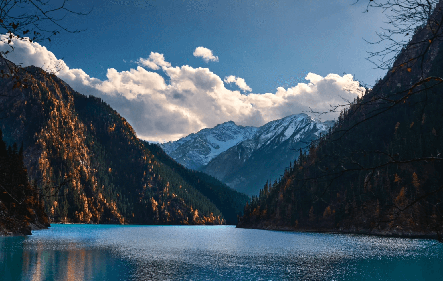 九寨溝・長海 ──九寨溝で最も壮大で神秘的な、山々に抱かれた&ldquo;母なる湖&rdquo;