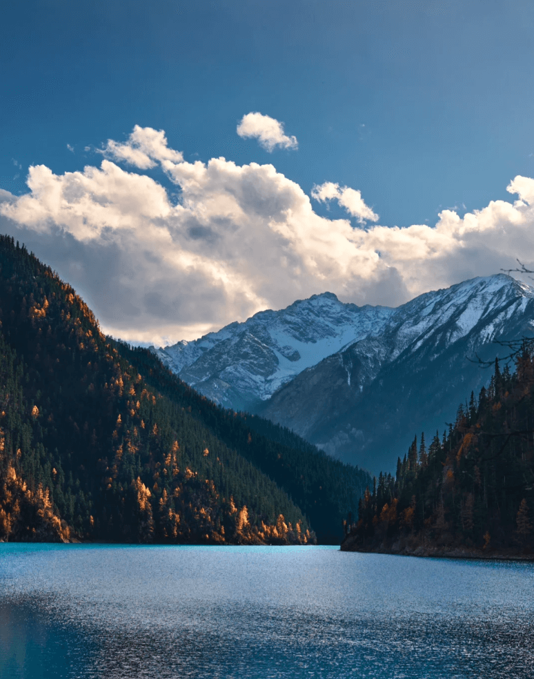 九寨溝・長海 ──九寨溝で最も壮大で神秘的な、山々に抱かれた&ldquo;母なる湖&rdquo;