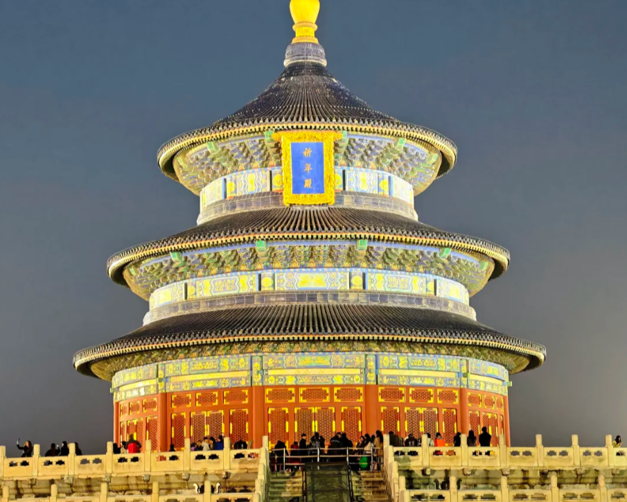 北京の中軸線に沿って旅をする