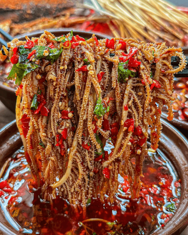 成都・毛肚（マオドゥ） ──四川火鍋の真髄を極める、絶妙な歯ごたえの美食