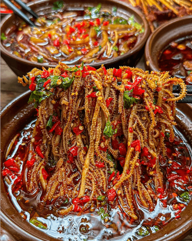 成都・毛肚（マオドゥ） ──四川火鍋の真髄を極める、絶妙な歯ごたえの美食