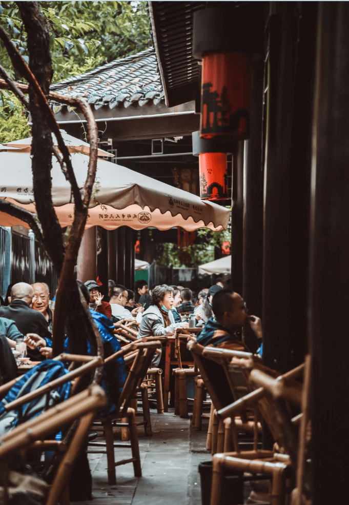 四川・蓋碗茶 ── 三つ揃ってこそのくつろぎ！四川流お茶の楽しみ方 