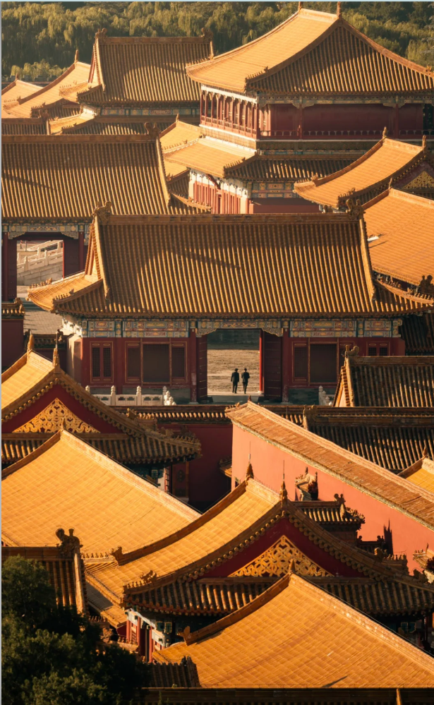 北京・景山公園 ── 紫禁城を見下ろす絶景の丘！皇帝専用の庭園から望む古都のパノラマ