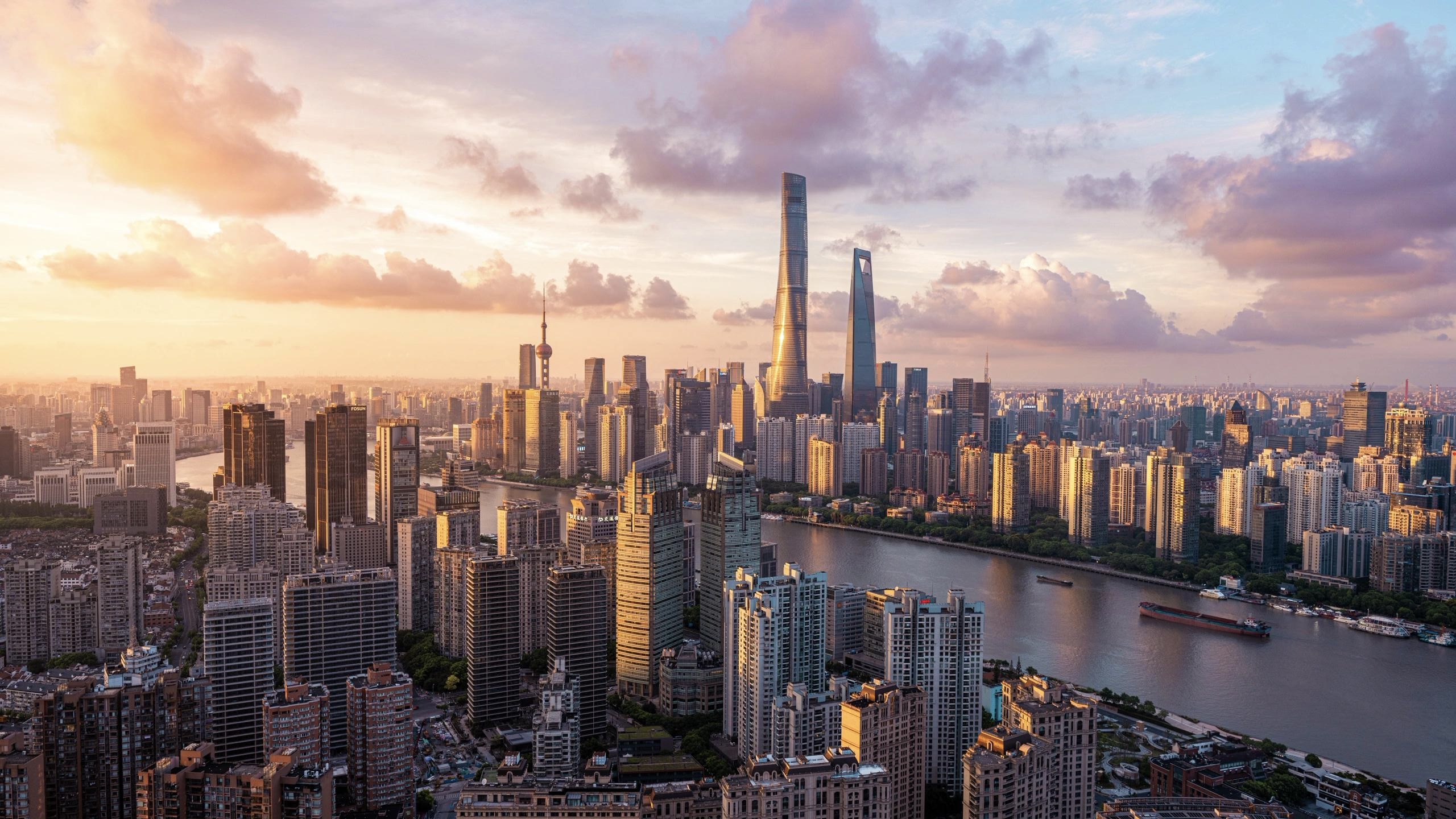 {"default":"上海・蘇州・烏鎮・杭州！多彩な観光コース（6日間）"}
