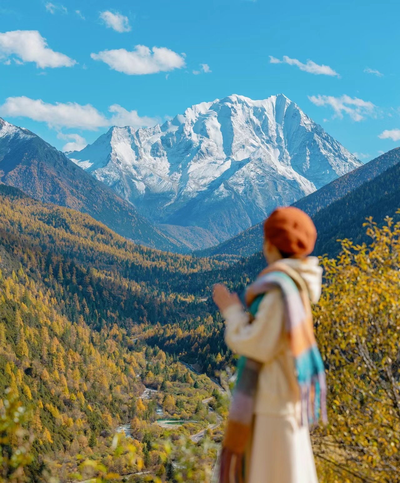 [6日間]四川西部一周！絶景観光ツア・四川料理,パンダ,四川西部,人気スポット,おすすめ スポット,中国旅行パンダの旅,四川旅行