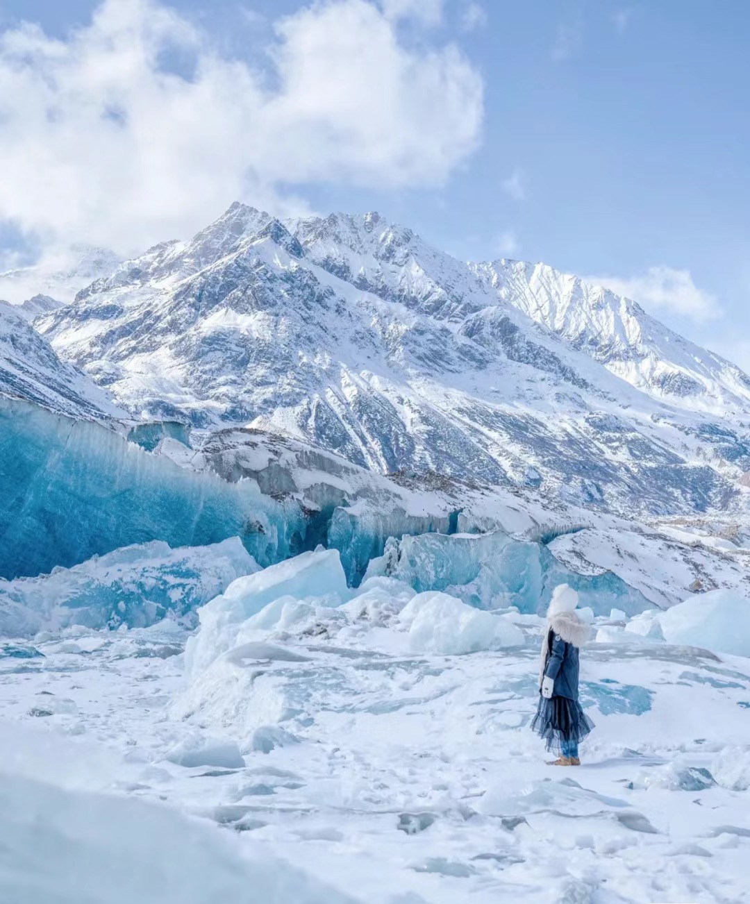 [7日間]九寨溝一周＆パンダ基地！自然豊かな秘境旅・四川料理,パンダ,四川西部,人気スポット,おすすめ スポット,中国旅行パンダの旅,四川旅行