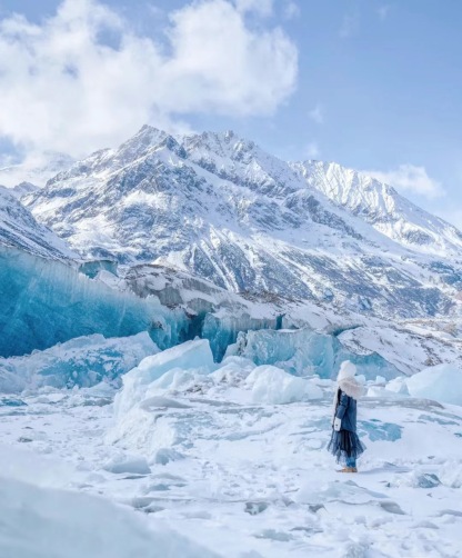 [7日間]九寨溝一周＆パンダ基地！自然豊かな秘境旅・四川料理,パンダ,四川西部,人気スポット,おすすめ スポット,中国旅行パンダの旅,四川旅行