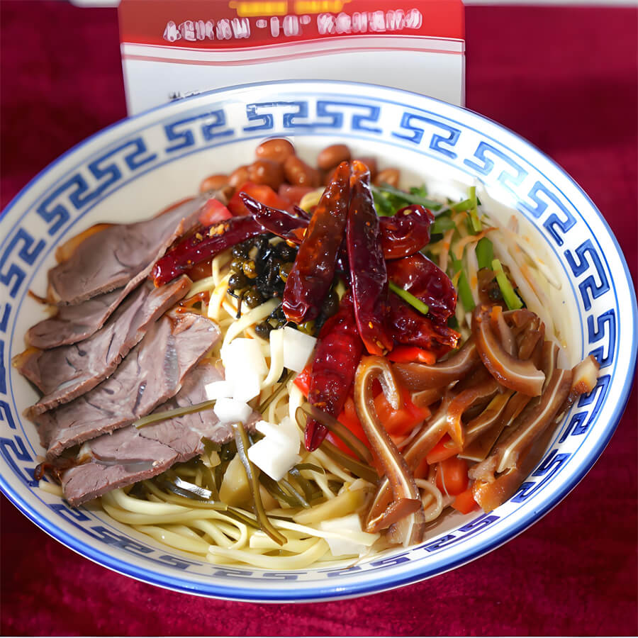 {"default":"張家界冷麺"}
