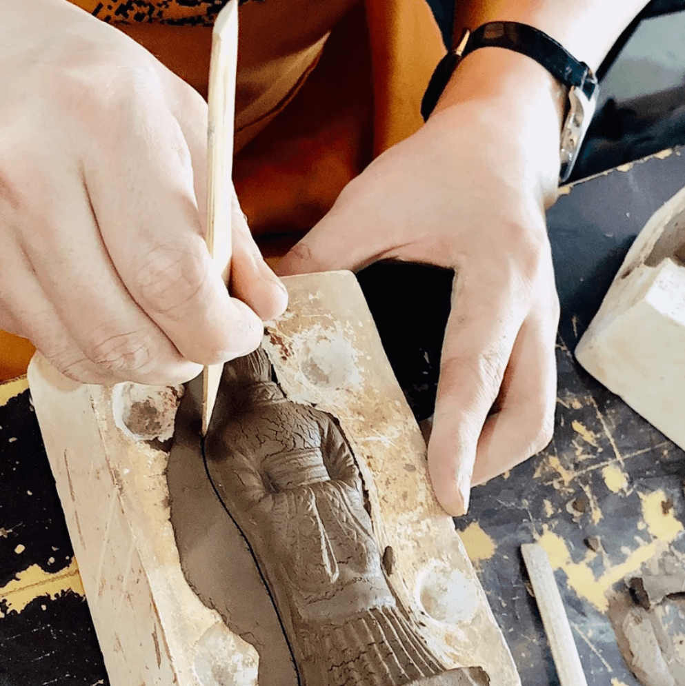 {"default":"西安兵馬俑作り体験"}
