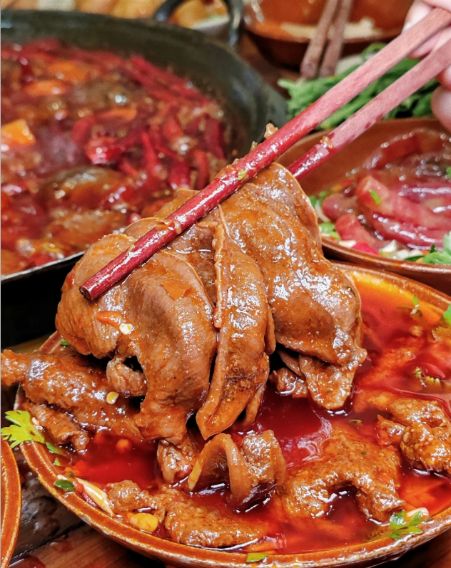 {"default":"中華料理成都四川火鍋"}
