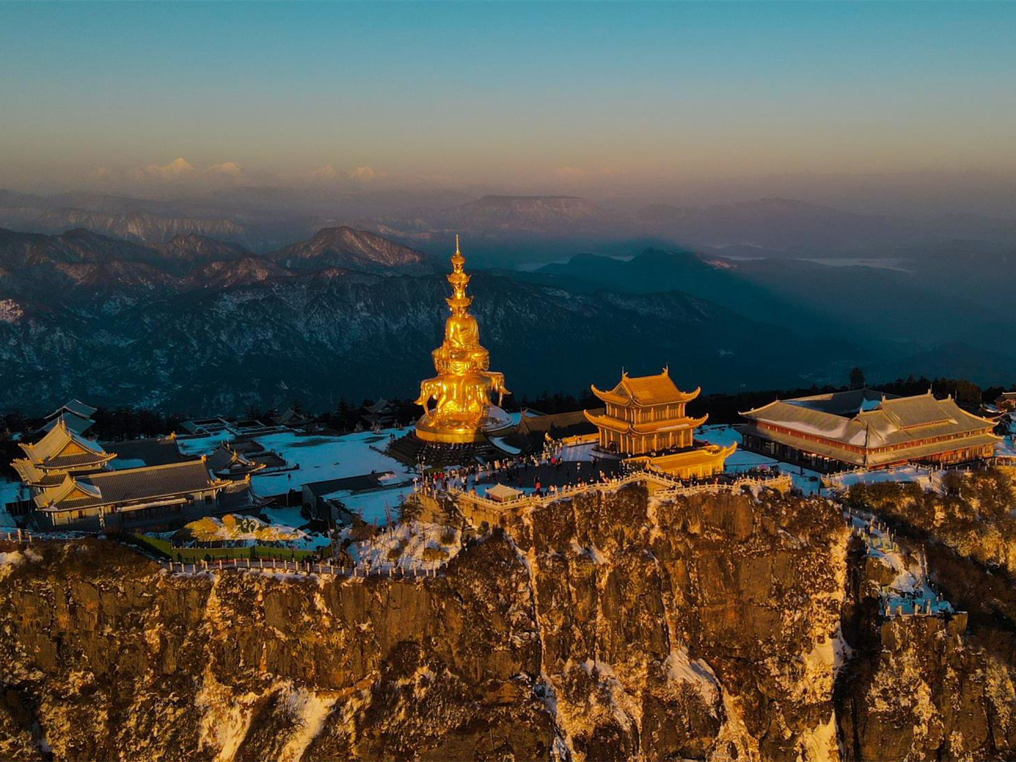 [6日間]成都を隅々まで満喫！・四川料理,パンダ,四川西部,人気スポット,おすすめ スポット,中国旅行パンダの旅,四川旅行