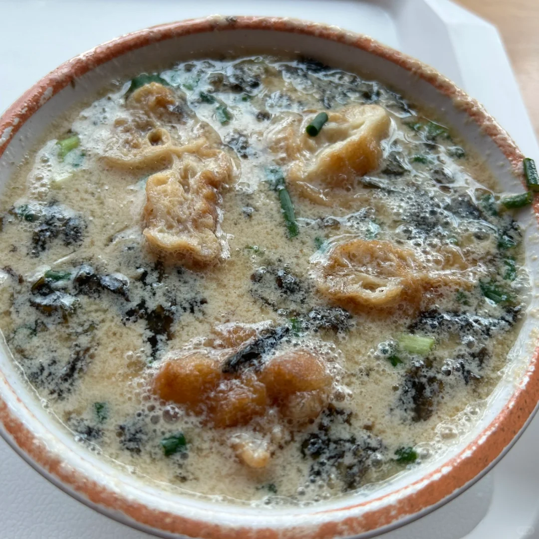 上海の朝食名物「鹹豆漿（シェンドウジャン）」 ──豆乳が変わる、驚きの一杯。上海スタイル朝食の真髄