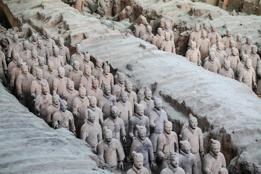 西安 兵馬俑 秦始皇帝陵の地下軍団