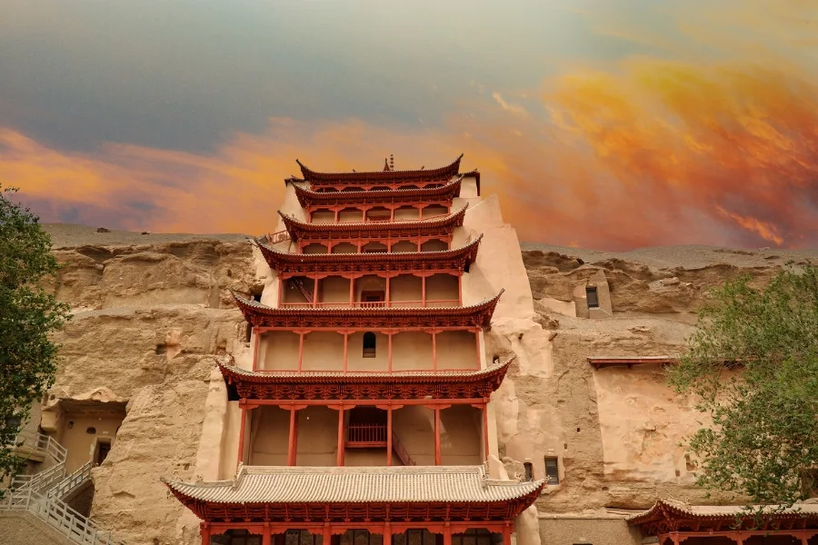 敦煌 莫高窟 仏教石窟群の外観