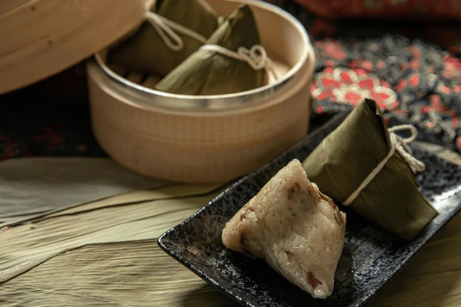 端午節の伝統食である中国の粽(ちまき)