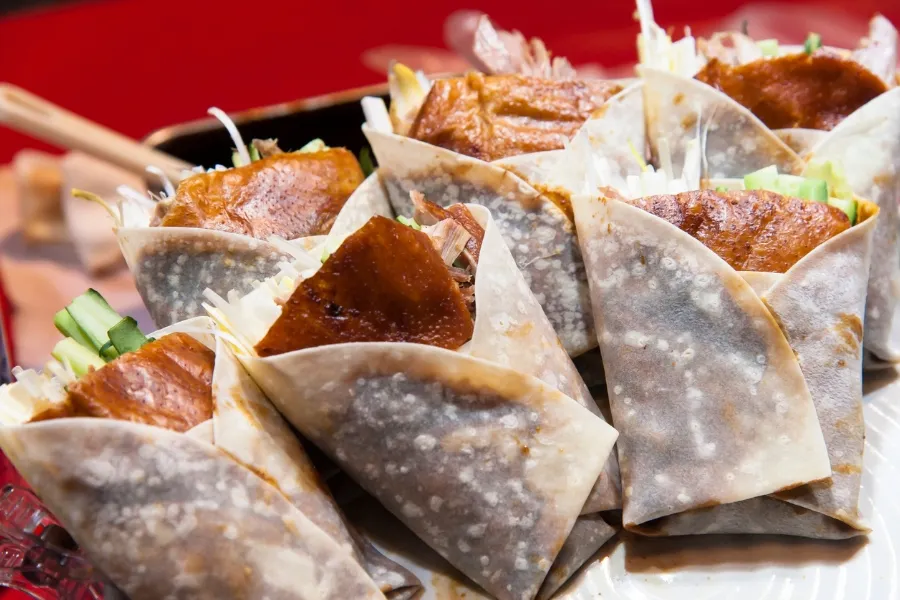 北京料理の北京ダック - 宮廷料理の伝統が息づく美味しい料理